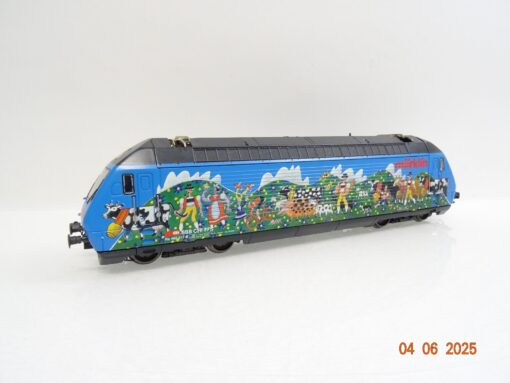 Märklin H0 3752 Schweiz E-Lok Re 460 Alpaufzug der SBB Digital JL920 o. – Bild 3