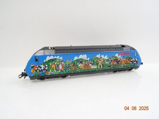 Märklin H0 3752 Schweiz E-Lok Re 460 Alpaufzug der SBB Digital JL920 o.