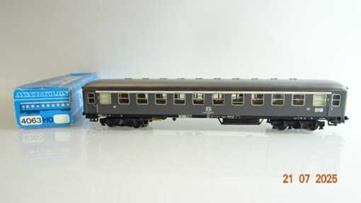 Märklin H0 4063 Personenwagen mit Licht der FS Blech in OVP PR9155