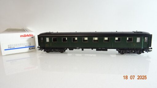 Märklin H0 4244 Personenwagen 1.Kl. der SNCF in OVP PR9106