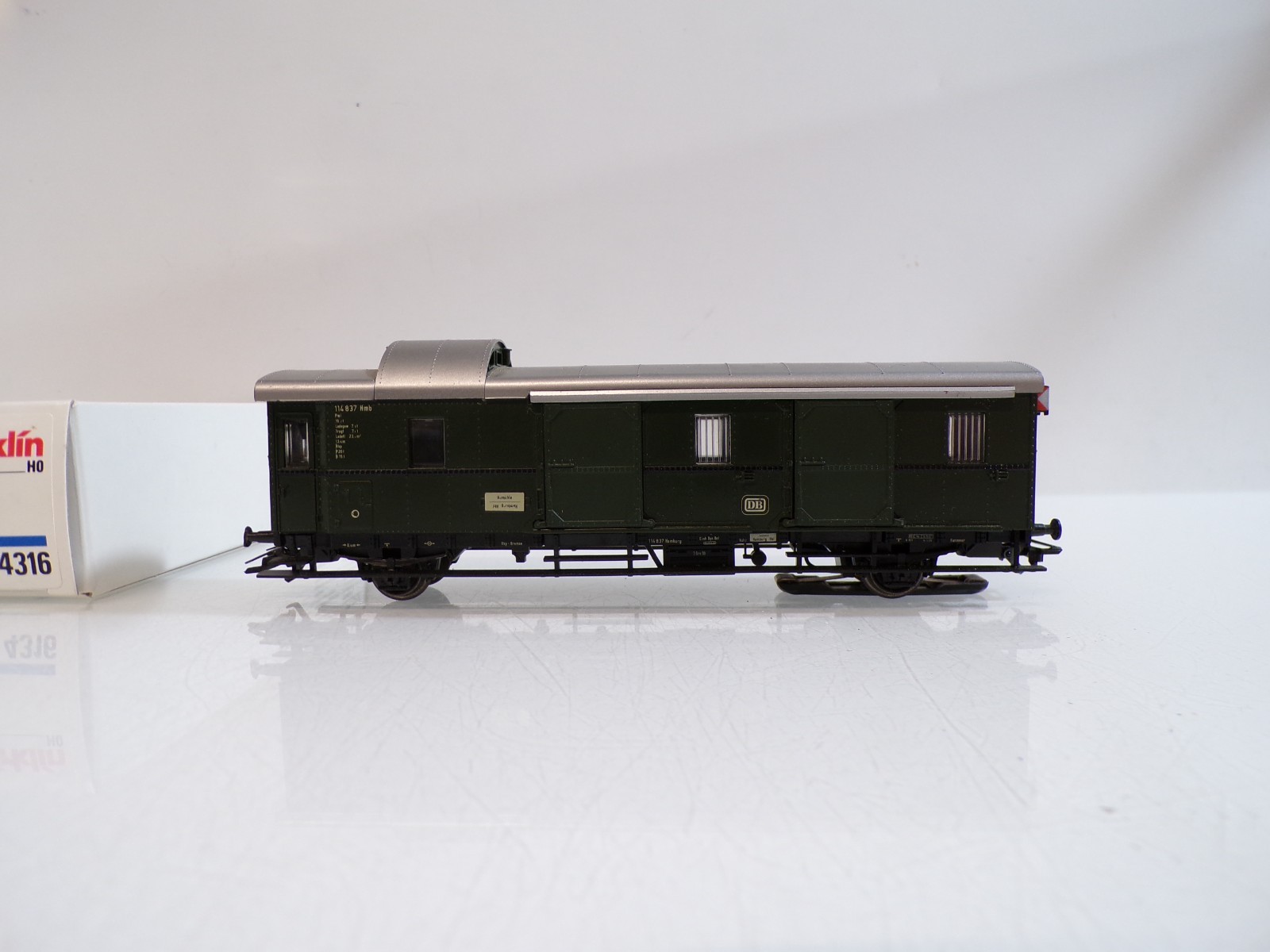 Märklin H0 4316 Gepäckwagen mit Schlußlaternen der DB in OVP BH1992 – Bild 3