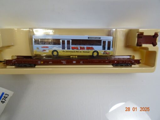 Märklin H0 4743 Niederflurwagen mit Bus der DB in OVP PR5536 – Bild 3