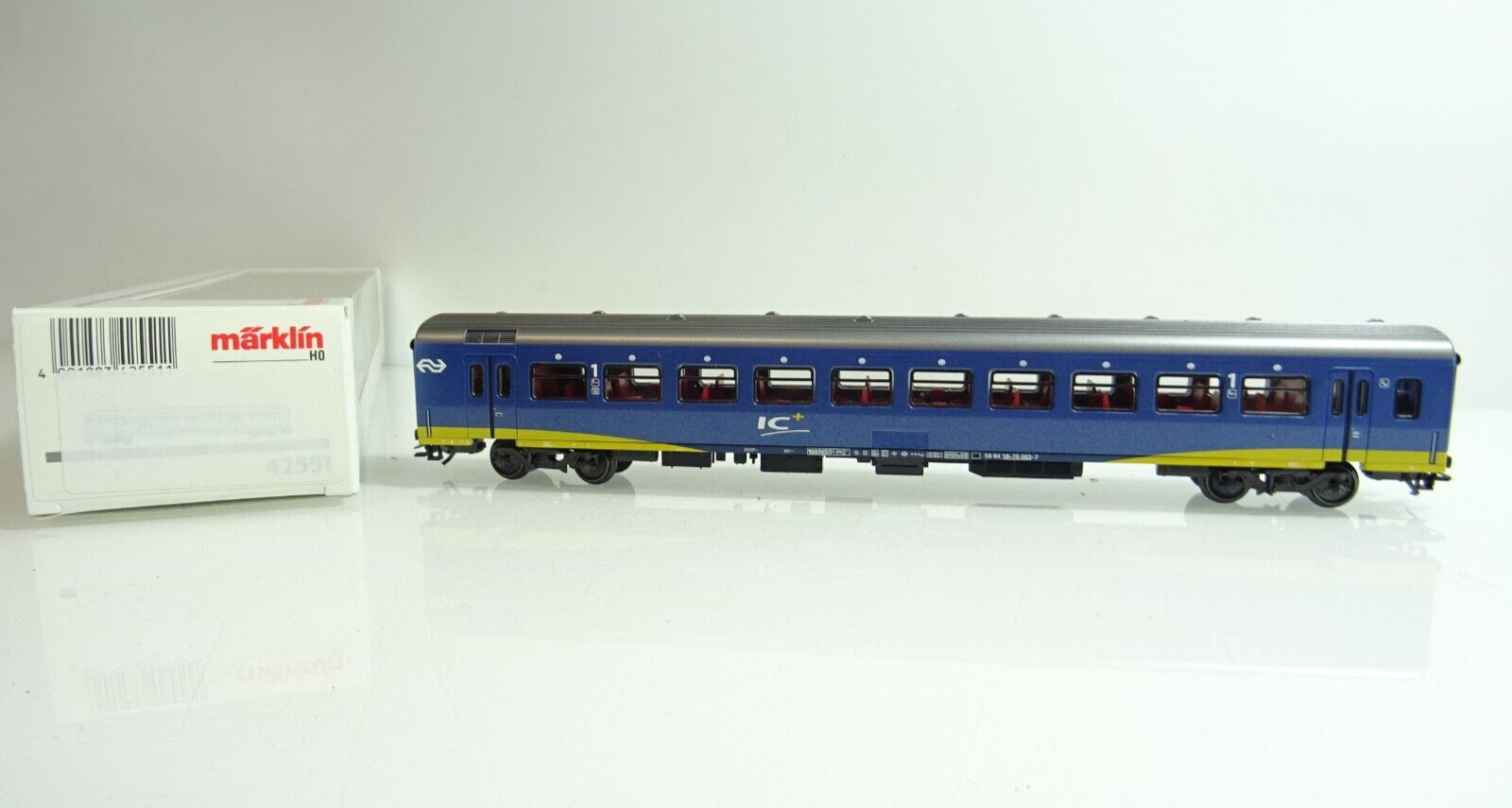 Märklin H0 IC Personenwagen 2. Klasse der NS EVP PR135 – Bild 3
