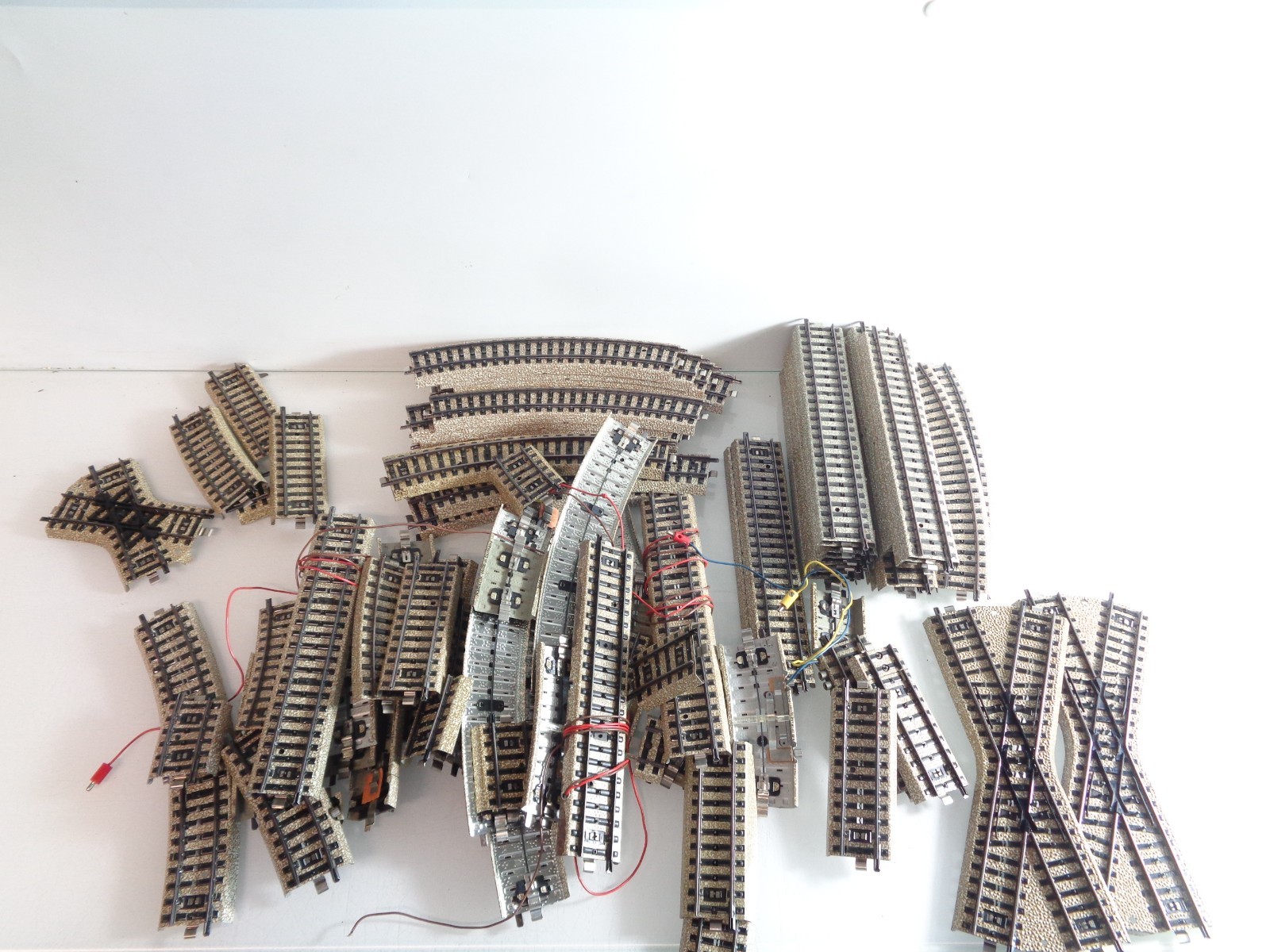 Märklin H0 Konvolut M-Gleise ca. 90tlg. siehe Foto PK2082 o.