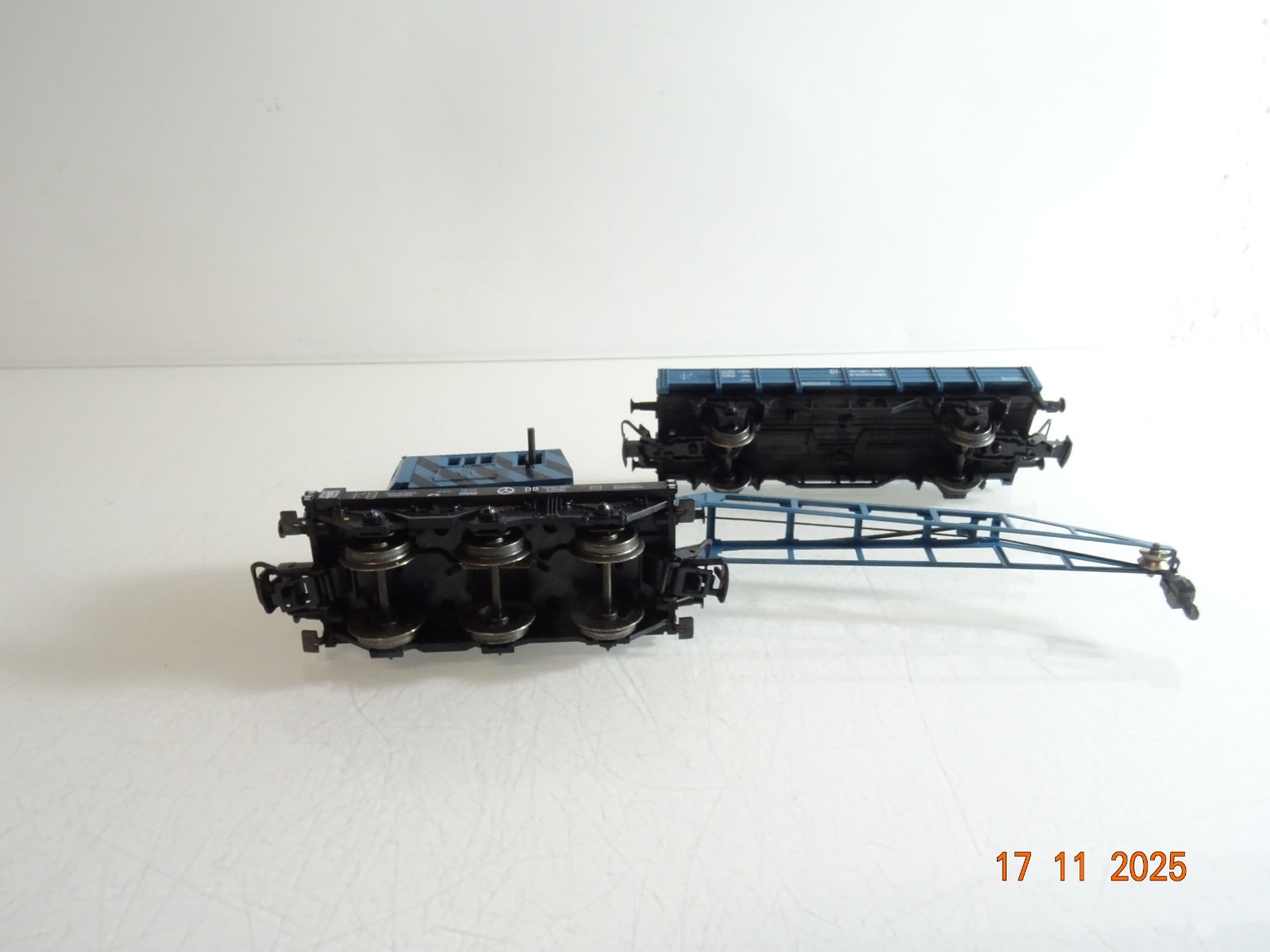 Märklin H0 Kranwagen Krupp Ardelt mit Schutzwagen der DB RR4623 o. – Bild 4