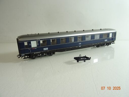 Märklin H0 Personenwagen 2. Klasse 14 541 Kar der DB RR3806 o.