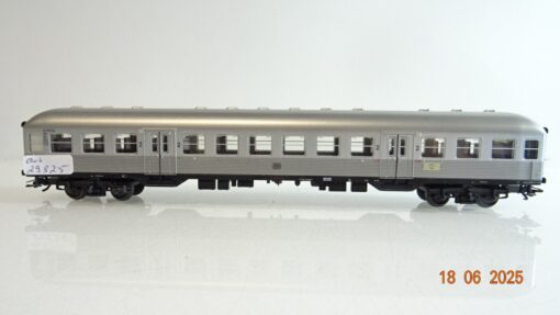 Märklin H0 aus 29825 Silberling Personenwagen 2. Kl. der DB PR8616 o.