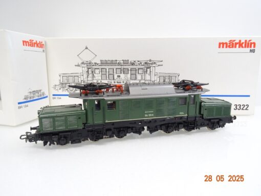 Märklin H0 aus 3300 E-Lok BR 194 155-8 der DB in EVP JL834
