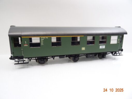 Märklin H0 aus 55033 Umbauwagen 3-achs. 1./2.Kl. der DB 37640 Ffm in EVP JL3827
