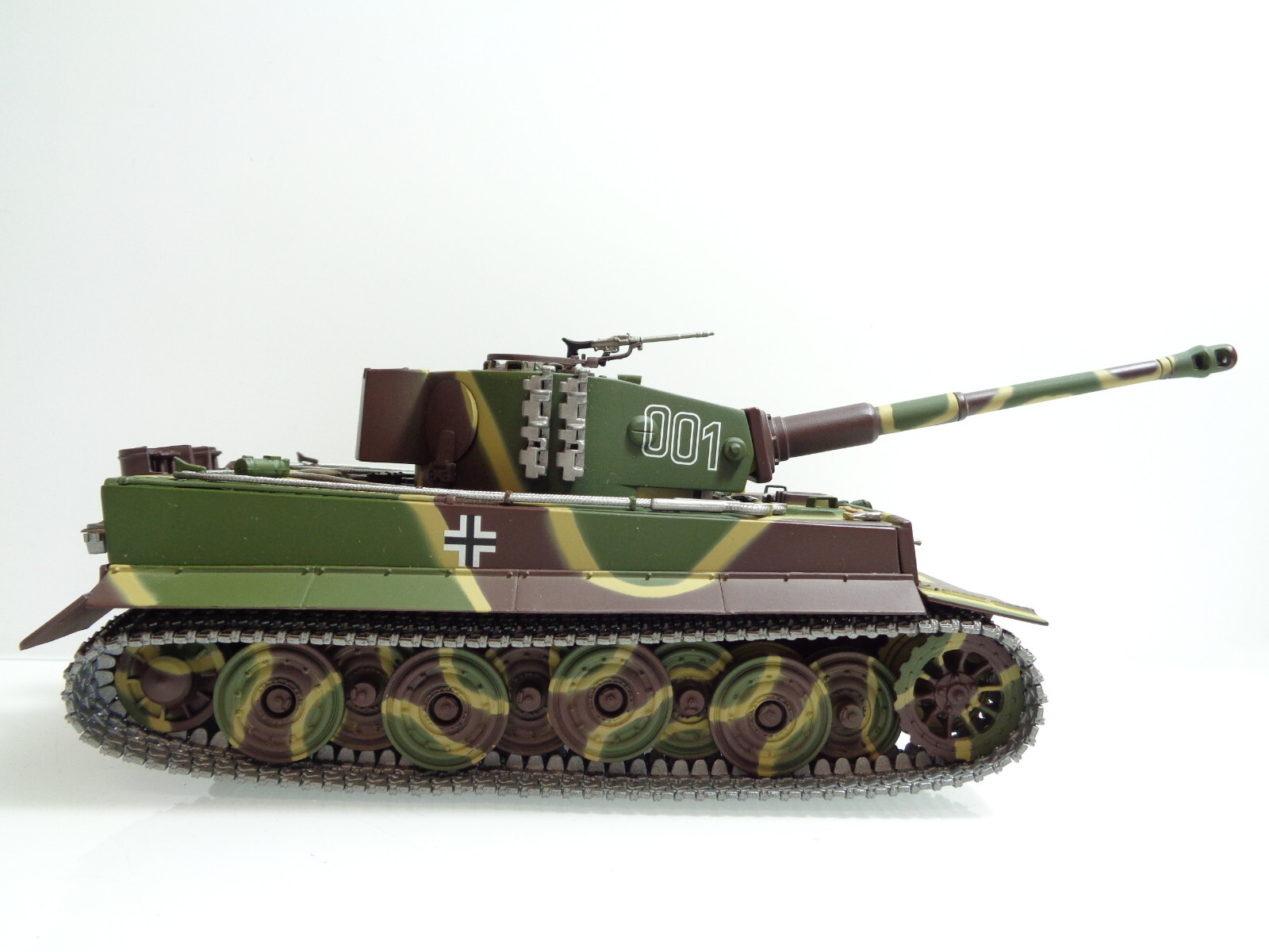 Minichamps 1:35 350 010001 Panzerkampfwagen VI Tiger I France 1944 in OVP JD1805 – Bild 3