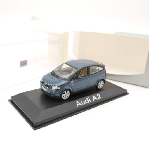 Minichamps 1:43 Werbemodell Audi A2 in OVP RR2080