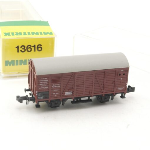 Minitrix N 13616 gedeckter Güterwagen der DR in OVP RR3542