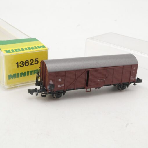 Minitrix N 13625 gedeckter Güterwagen der DB in OVP RR3535