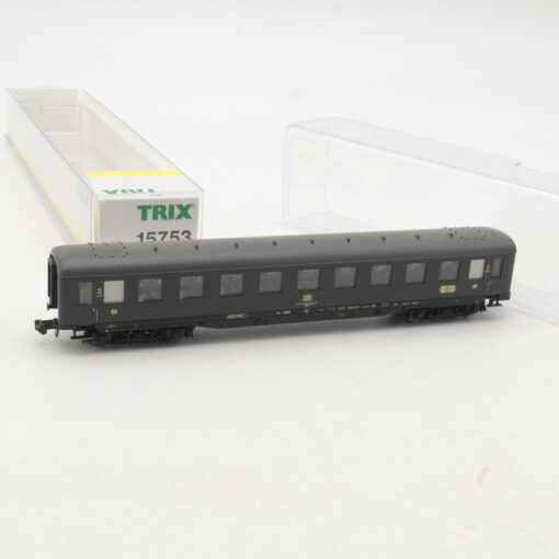 Minitrix N 15753 Schnellzugwagen Schürzenwagen 2. Klasse der DB in OVP RR527 – Bild 3
