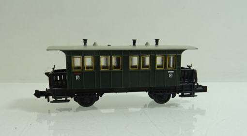 Minitrix N 3002 Personenwagen Länderbahn 3.Kl.  in OVP AR7843 – Bild 3