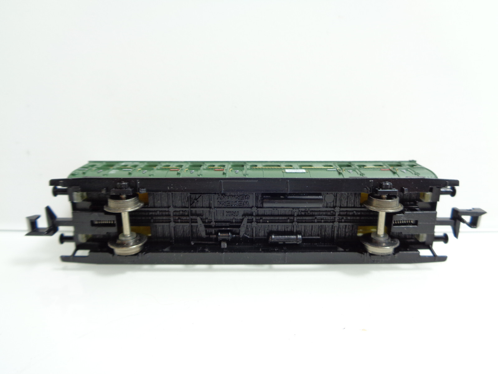 Minitrix N 51 3058 00 Personenwagen 2Kl./3.Kl. der SNCF in OVP JD2265 – Bild 4