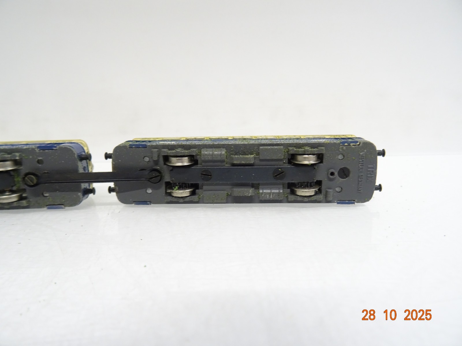 Minitrix N Österreich Schienenbus 3tlg. der ÖBB JL3930 o. – Bild 5