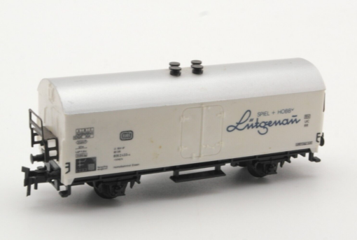 Minitrix N gedeckter Güterwagen Lützenau der DB o. QR5576