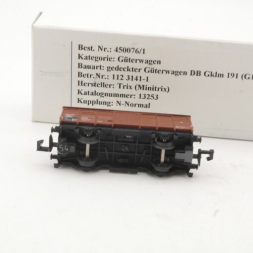 Minitrix N gedeckter Güterwagen der DB in EVP RR4180 – Bild 4