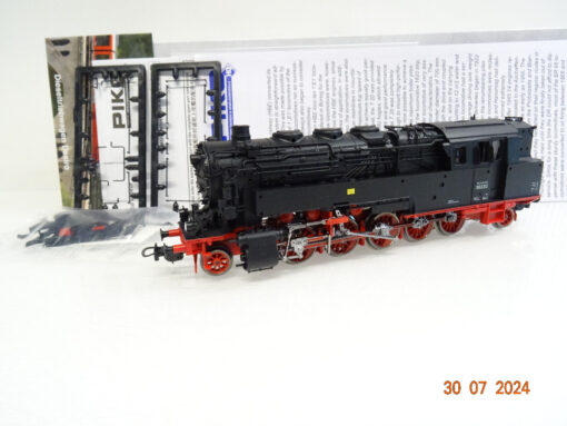 Piko H0 50132 Dampflok BR 95 032 Öl der DR in OVP LE4593