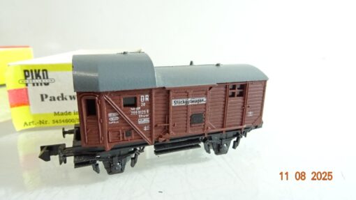 Piko N Packwagen Stückgutwagen der DR in OVP RR2646