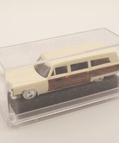 Praline 1:87 829050 Cadillac `66 Station Wagon Holzdesign Woody in OVP ER2112