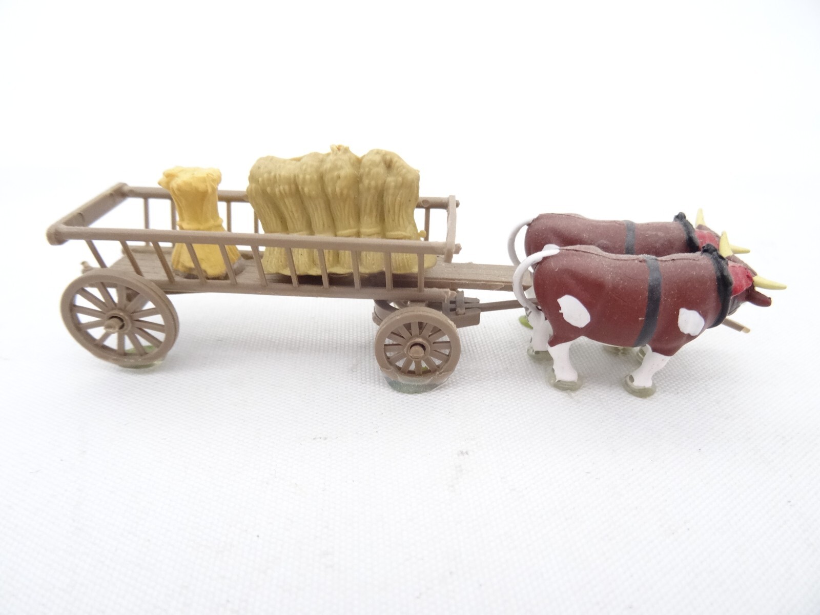 Preiser H0 Ochsengespann mit Heuwagen RR1679 o. – Bild 3