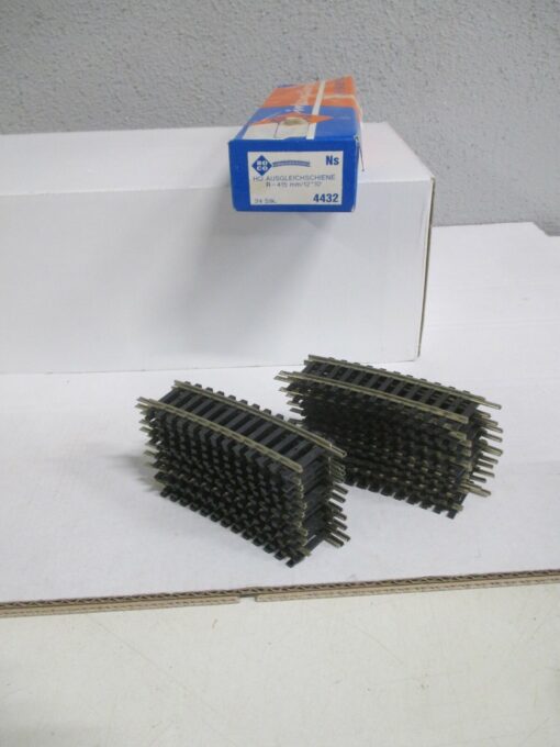 Roco 42233/4432 NS gebogenes Gleis R=415 mm/12°10´ 24 Stück m.OVP WZ5835