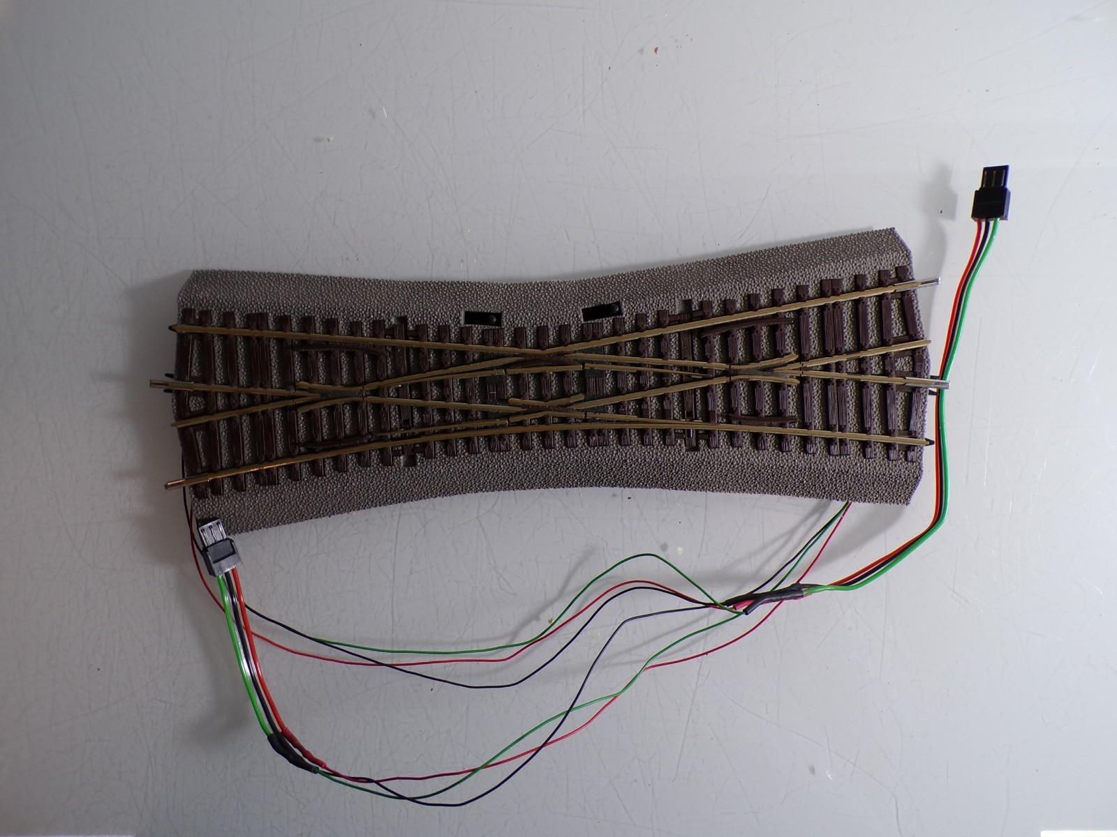 Roco H0 42546 Einfache Kreuzungsweiche EKW15 mit Antrieb siehe Foto PK2689 o.