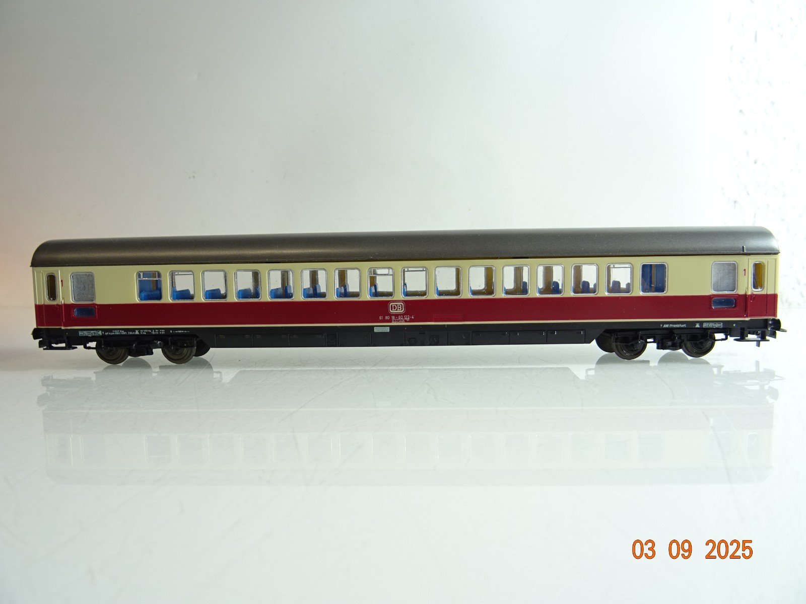 Roco H0 4268 TEE Personenwagen 1.Kl. der DB mit Licht in OVP BH139 – Bild 3