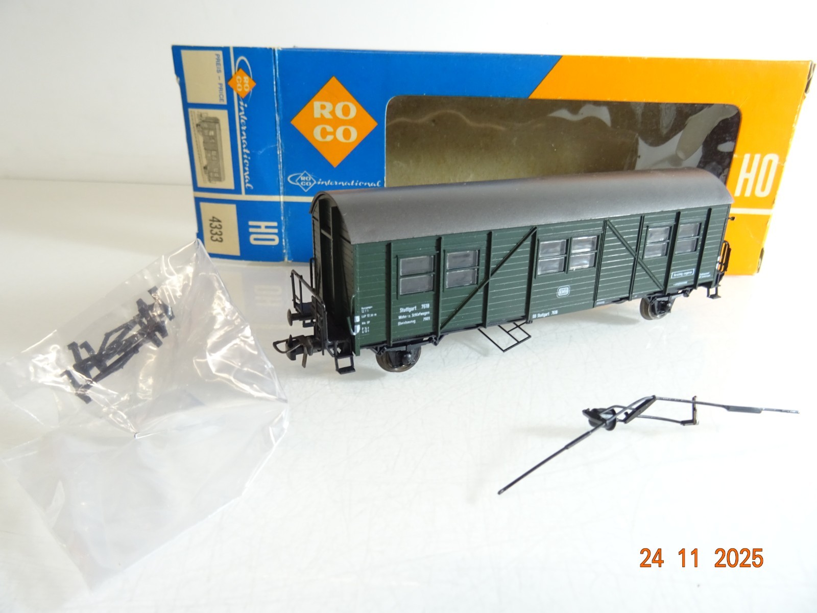 Roco H0 4333A Bauzugwagen Wohn-Schlafwagen der DB in OVP RR4803 – Bild 3