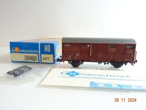 Roco H0 4377 gedeckter Güterwagen der SNCF in OVP PR4214