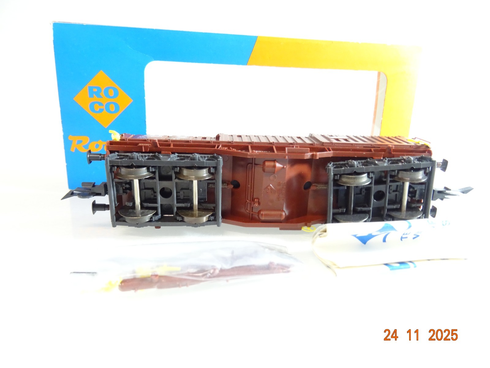 Roco H0 4393A Teleskophaubenwagen der DB in OVP RR4794 – Bild 4