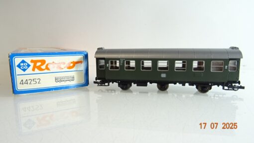 Roco H0 44252 Umbauwagen dreiachsig 2.Kl. der DB in OVP PR9063