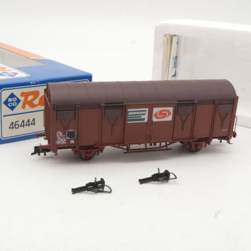 Roco H0 46444 gedeckter Güterwagen Sernam der SNCF in OVP RR672