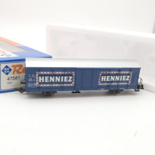 Roco H0 47581 gedeckter Güterwagen Henniez der SBB CFF in OVP RR1341