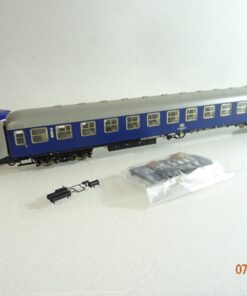 Roco H0 64029.2 Personenwagen 2. Klasse 51 80 52-40 071-1 der DB in OVP RR3791