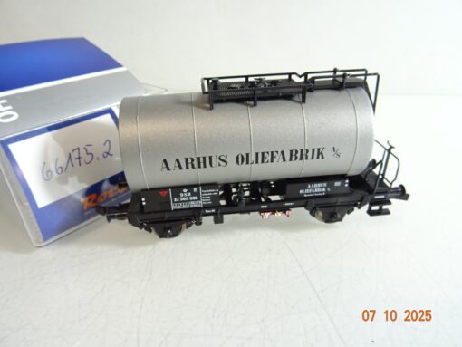 Roco H0 66175.2 Kesselwagen Aarhus Oliefabrik der DSB aus Set in OVP RR3784 – Bild 3