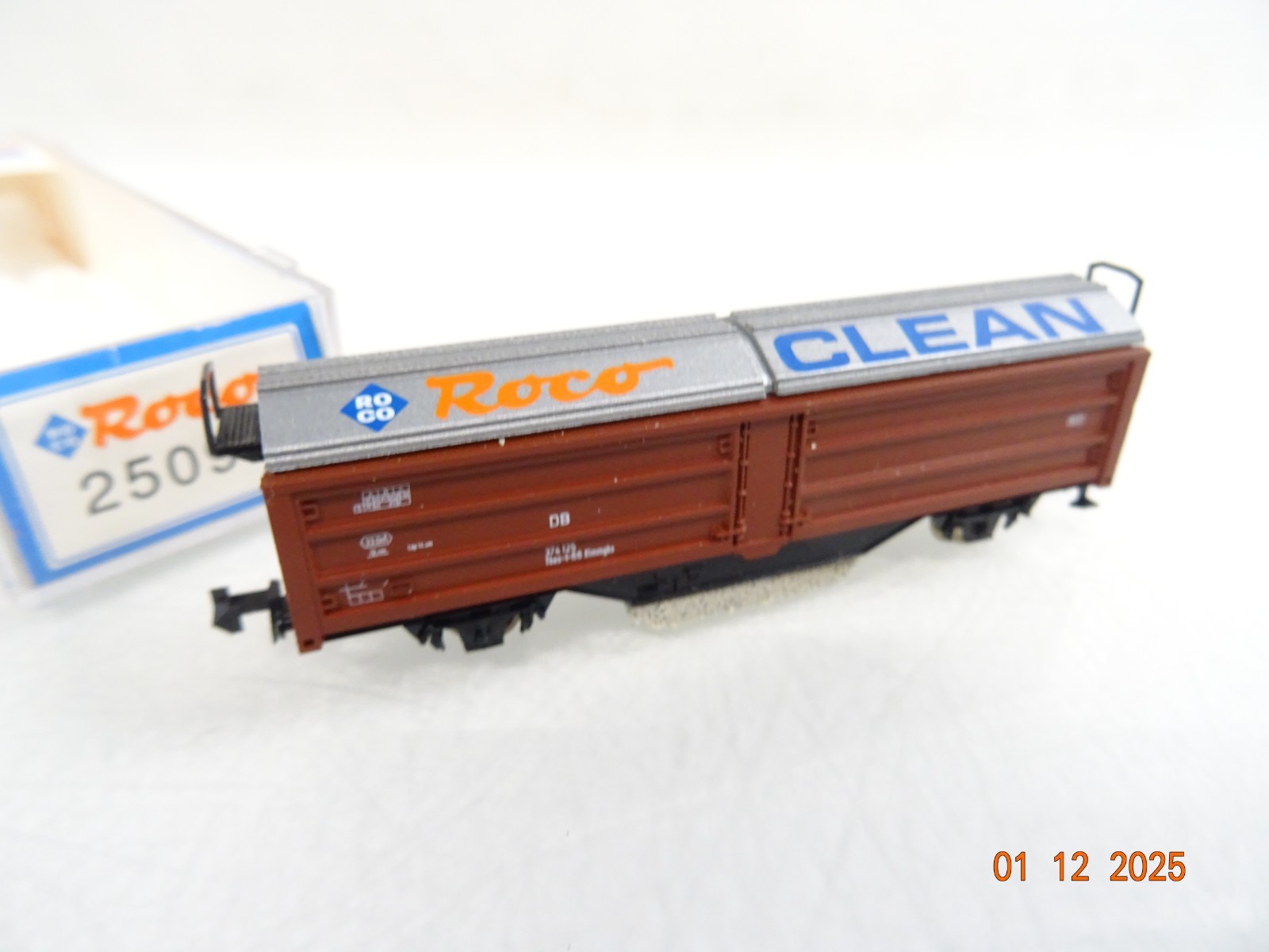 Roco N 25093 Schienenreinigungswagen Roco Clean in OVP RR5126 – Bild 3