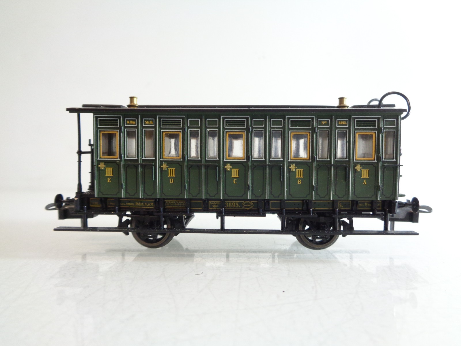 Trix H0 Abteilwagen 3.Kl. der K.Bay.Sts.B. BH1015 o.