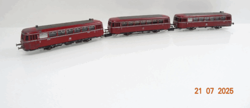 Trix H0 Schienenbus 3tlg. der DB 3-Leiter-Gleichstrom patiniert JL1654 o.