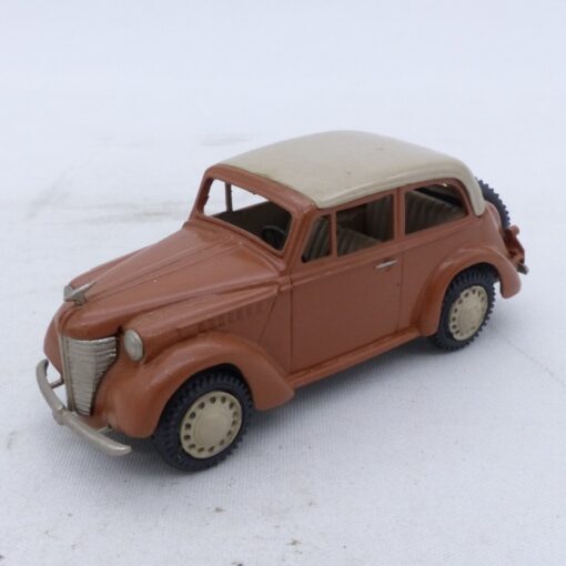 Walldorf Miniaturen 1:43 Opel Olympia in Tüte siehe Bilder EX7924 o.