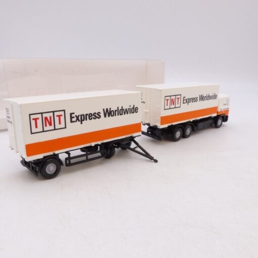 Wiking 1:87 574 01 42 MAN Wechselkoffer Lastzug TNT in OVP RG4017 – Bild 3
