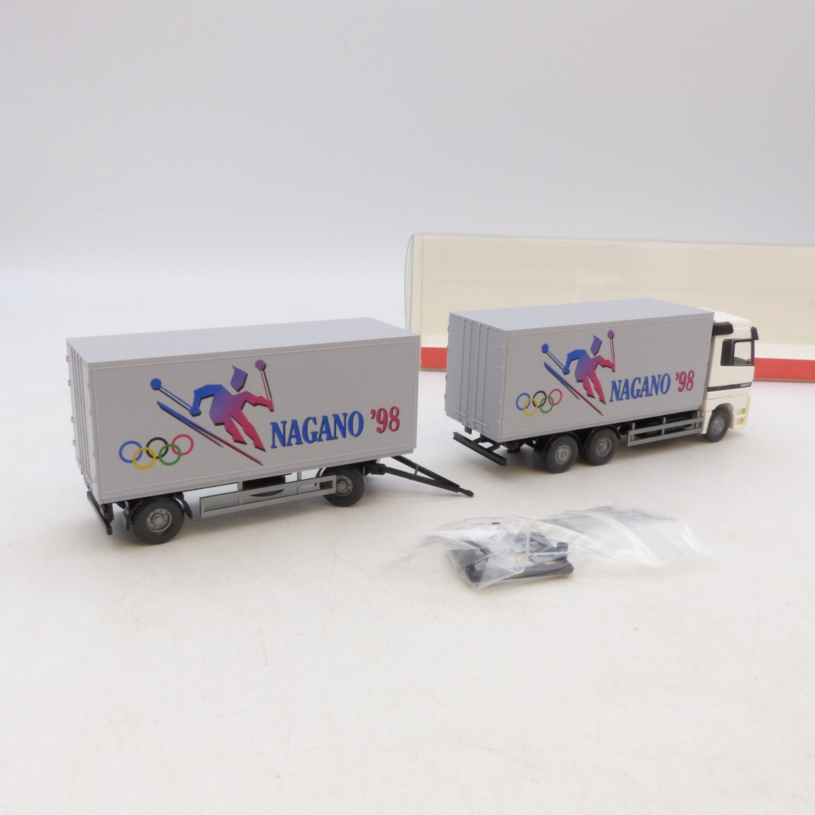 Wiking 1:87 Werbemodell MB Actros Hängerzug Olympia Nagano ´98 in OVP RG4032 – Bild 3