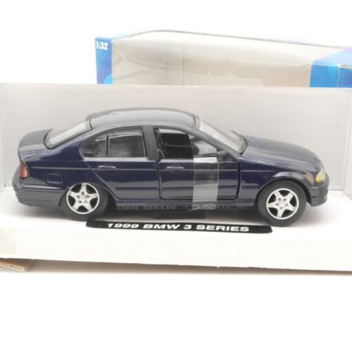 XToys 1:32 1999 BMW Series mit Rückziehmotor in OVP QR7122